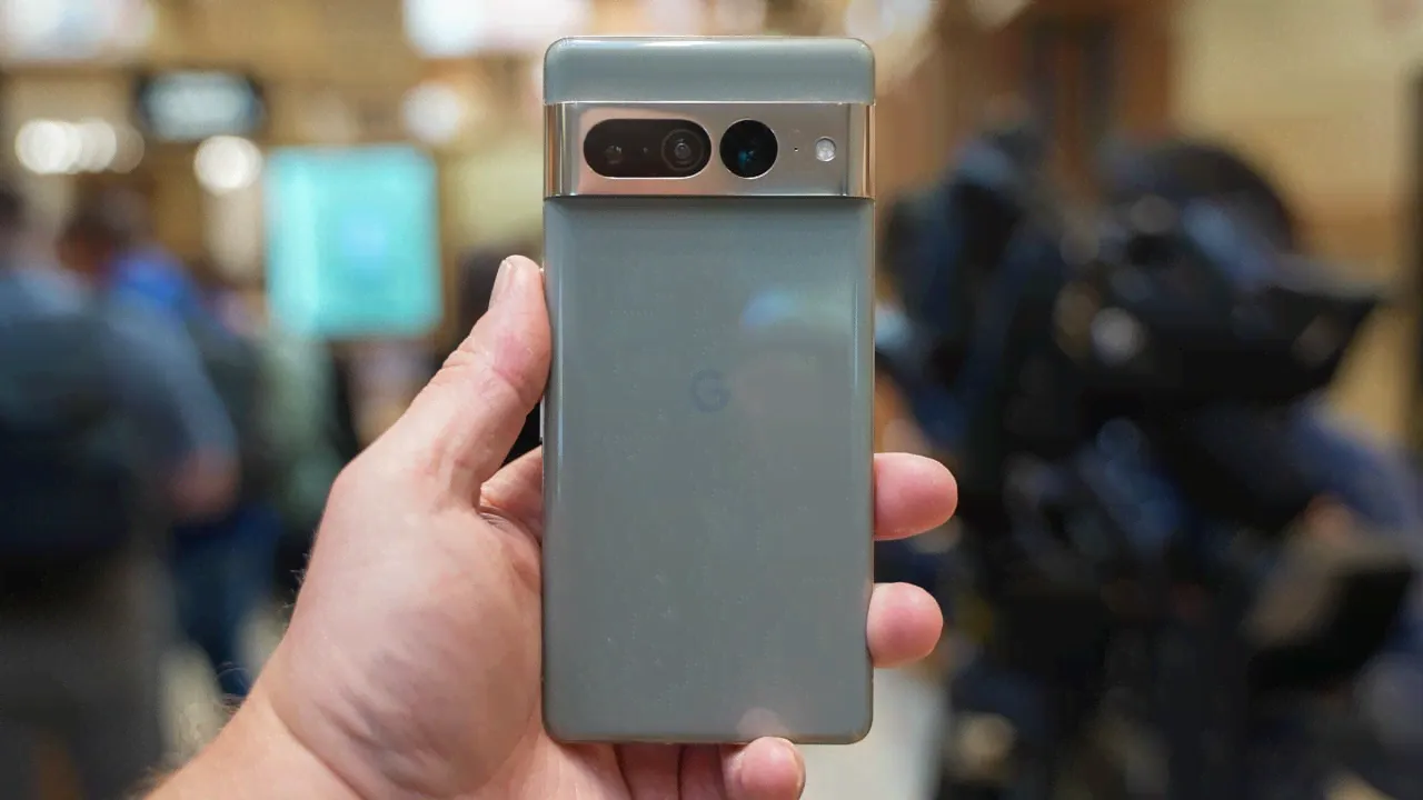 Google Pixel 7 Ultra (2024)